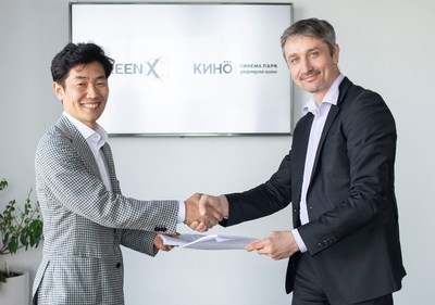 (Left) JongRyul Kim, CEO of CJ 4DPLEX / (Right) Alexey Vasyasin, CEO of United Cinema Chain “KinoOkko” (Formula Kino and Cinema Park)