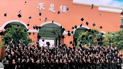 On June 8, in Zhuhai, China, Bryant University President Ronald K. Machtley awarded Bryant Zhuhai’s historic first graduating class of 130 students with a Bryant Bachelor of Science in Business degree with a major in Accounting. Dr. Hao Ping, president of Peking University, one of the oldest and most important universities in the country, received an honorary Bryant degree.