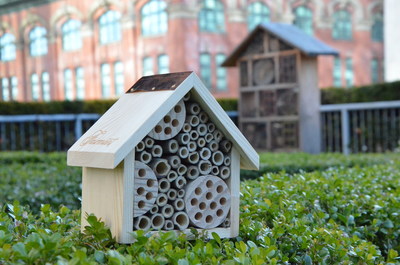 Fairmont Hotels & Resorts Maximizes its Global Occupancy and Welcomes Over 2 Million Well-Travelled Honeybees at its Properties Worldwide