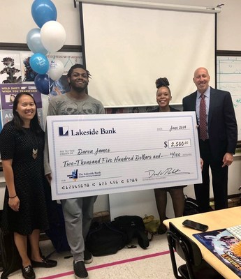 Erica Chianelli of Lakeside Bank is on the left. Winner Daron James. Alexandria Cummings of CPS. On the right is Alan Rose of Lakeside Bank.