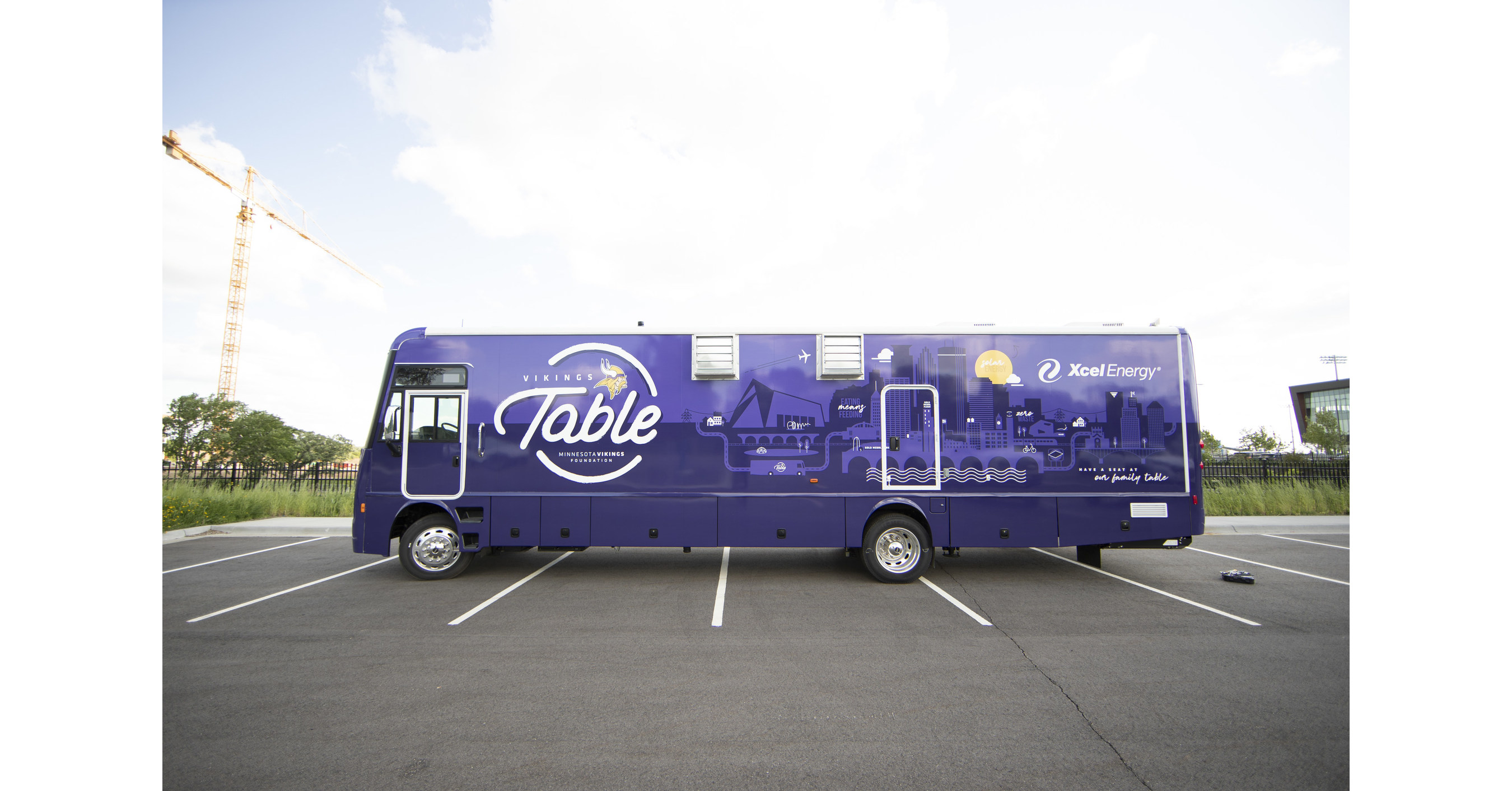 Minnesota Vikings Foundation 'Vikings Table' Food Truck Built by Winnebago  Industries