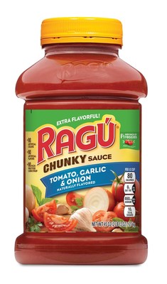 RAGU Chunky Tomato, Garlic & Basil 45oz Jar