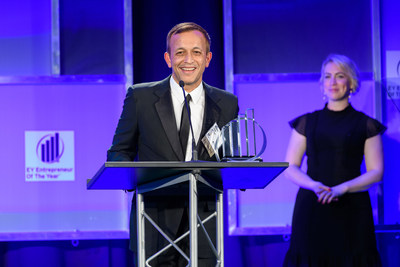Accolade CEO Rajeev Singh accepting the award for Entrepreneur of the Year 2019 in the Pacific Northwest, Innovator category by EY.