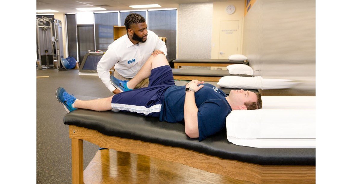 Athletico Physical Therapy Opens in West Bloomfield