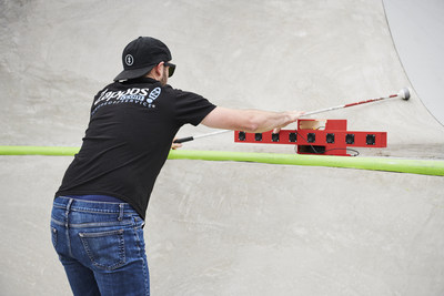 Blind skateboarder Justin Bishop uses the Sonic Localizer developed by Not Impossible Labs and Zappos to help him navigate the bowl at Dew Tour.