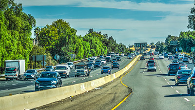 "Risky Roads" - Autopista 405, Los Ángeles, CA