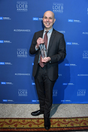 Michael W. Miller, senior editor, features and WSJ Weekend, of the Wall Street Journal, received the Minard Editor Award at the 2019 Loeb Awards.