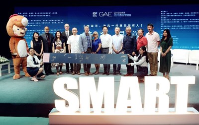 SMART Art Education Group Hosts International Educators at Global Aesthetic Education Summit