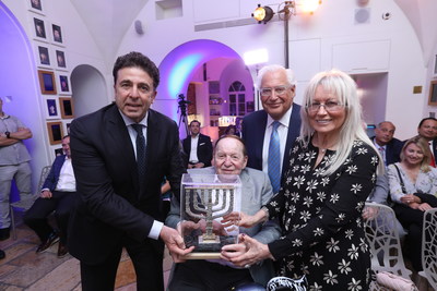 Dr. Miriam & Sheldon Adelson Receive the Friends Of Zion Award (Photo Credit: Shlomi Cohen)
