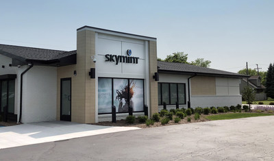 Skymint Bay City, Mich. opened on July 10 at 4330 Wilder Road. It is the first of 100 Skymint medical cannabis provisioning centers set to open in the next 24 months. Skymint is part of Lansing-based Green Peak Innovations. Skymint Bay City, Mich. opened on July 10 at 4330 Wilder Road. It is the first of 100 Skymint medical cannabis provisioning centers set to open in the next 24 months. Skymint is part of Lansing-based Green Peak Innovations.