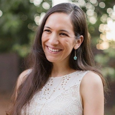 Crystal Karges, Nutrition Therapist, MS, RDN, IBCLC Crystal Karges, Nutrition Therapist, MS, RDN, IBCLC
