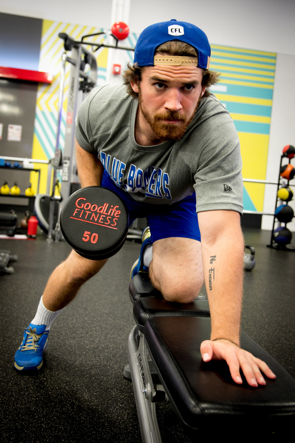 Fullback John Rush works out at a GoodLife Fitness Club, the new Official Fitness Club of the Winnpeg Blue Bombers (CNW Group/GoodLife Fitness)