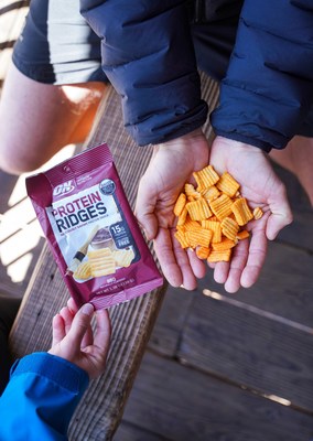 With 15 grams of whey protein in a one-serving bag, Optimum Nutrition Protein Ridges are a convenient and delicious protein-rich alternative to traditional chips or crackers.