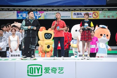 iQIYI President of Professional Content Business Group (PCG) and Chief Content Officer Wang Xiaohui speaks at the 2019 iQIYI VIP Fan Carnival