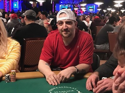 Kevin Roster playing in 2019 World Series of Poker (PRNewsfoto/Compassion & Choices) Kevin Roster playing in 2019 World Series of Poker (PRNewsfoto/Compassion & Choices)