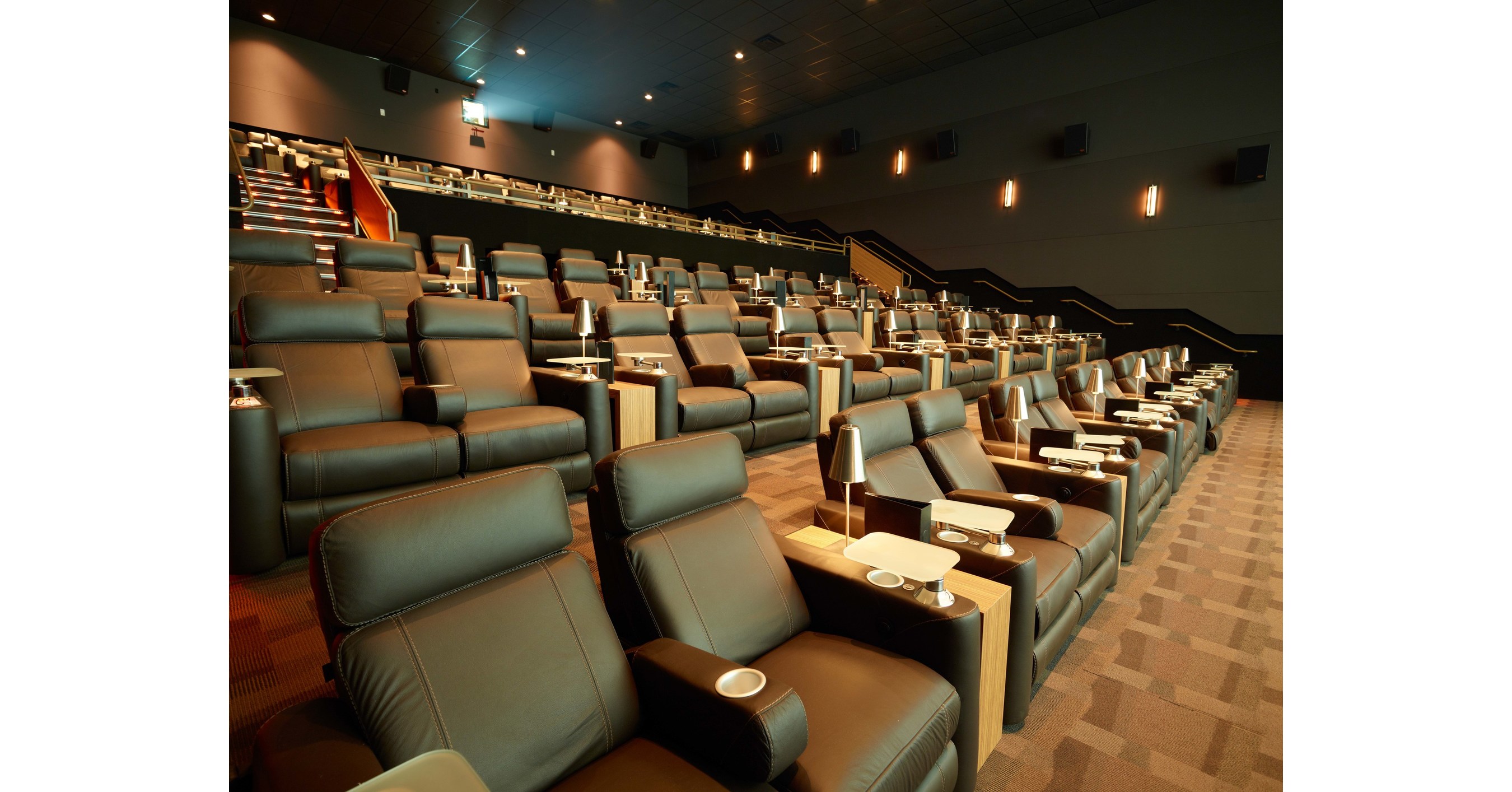 Movie and a Meal: Cinepolis Partners with Searchlight Pictures for An  Immersive Dine-In Experience - Boxoffice