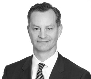 JLL Names Alan MacKenzie as New CEO of Canadian Markets
