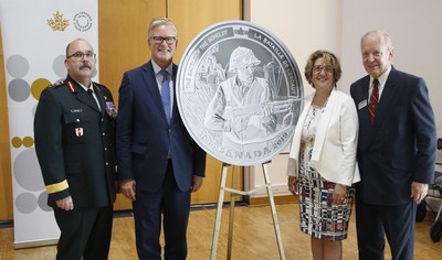 The unveiling of the fine silver coin commemorating the 75th anniversary of the Battle of the Scheldt (Ottawa, July 31, 2019).  From left: Major-General Stephen Whalen, Kingdom of the Netherlands Ambassador Henk van der Zwan, Royal Canadian Mint CEO Marie Lemay and Perley and Rideau Veterans&rsquo; Health Centre Foundation Chair Keith de Bellefeuille Percy (CNW Group/Royal Canadian Mint)