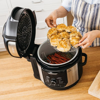 https://mma.prnewswire.com/media/955031/SharkNinja_Deluxe_Pressure_Cooker.jpg?w=200