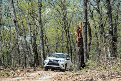 Lexus Off-Road Adventure at the Relais & Châteaux-designated resort 