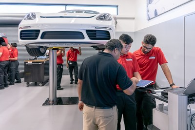 Traditional hands-on skills are taught alongside modern hi-tech components. Photo: Porsche Cars North America, Inc.