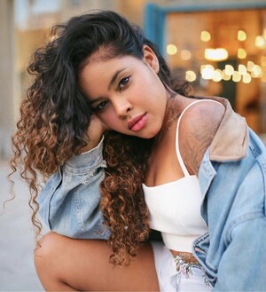 Sthefane Matos, a influenciadora digital baiana com mais de 2 milhões de seguidores no Instagram