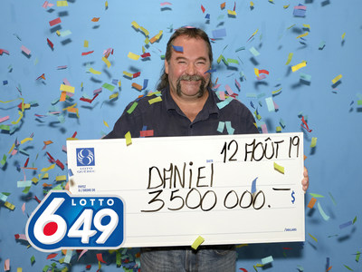 M. Daniel Lavoie, gagnant de 3,5 millions de dollars au Lotto 6/49 (Groupe CNW/Loto-Qubec)