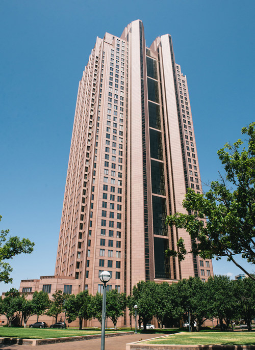 Cityplace Tower in Uptown Dallas will house a five-star hotel operated by IHG® (InterContinental Hotels Group). NexPoint, the affiliate of Highland Capital Management that acquired Cityplace Tower in 2018, has additional upgrades planned for the iconic building and surrounding acreage. The InterContinental® Hotels & Resorts branded luxury property is expected to open at Cityplace in 2022. | Photo: Matt McElligott/Matt McElligott Photography