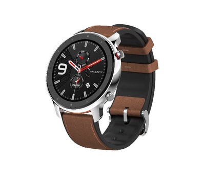 Leather + Silicone strap for elegance and resistance to sports.