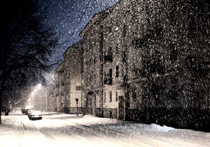 Lights, Camera…Plastic? -- Thomas FX™ Combats Harmful Plastics in the Entertainment Industry with SNO-FX!™℗ Biodegradable Artificial Snow