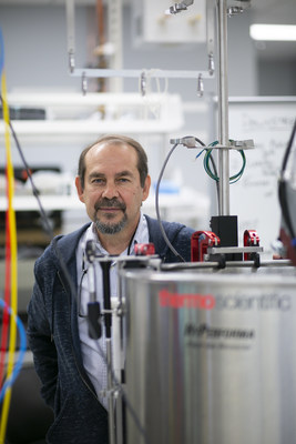 Dr. Jude Samulski, AskBio co-founder and AAV gene therapy pioneer, was the first to clone AAV and obtained the first patent issued for non-AAV genes inserted into AAV. Dr. Jude Samulski, AskBio co-founder and AAV gene therapy pioneer, was the first to clone AAV and obtained the first patent issued for non-AAV genes inserted into AAV.