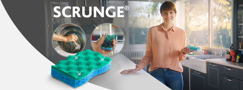 The Scrunge patented scrubbing surface removes tough, stuck-on dirt and rinses clean to stay fresh for longer. (CNW Group/Vileda Canada)