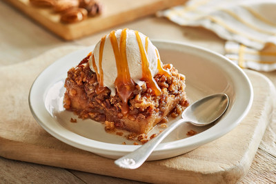 Praline Pecan Bread Pudding joins together creamy bread pudding with vanilla and brown sugar flavors topped with a Southern praline-style buttery pecan streusel and served with rich, creamy vanilla ice cream with a caramel drizzle (available now through Oct. 13).