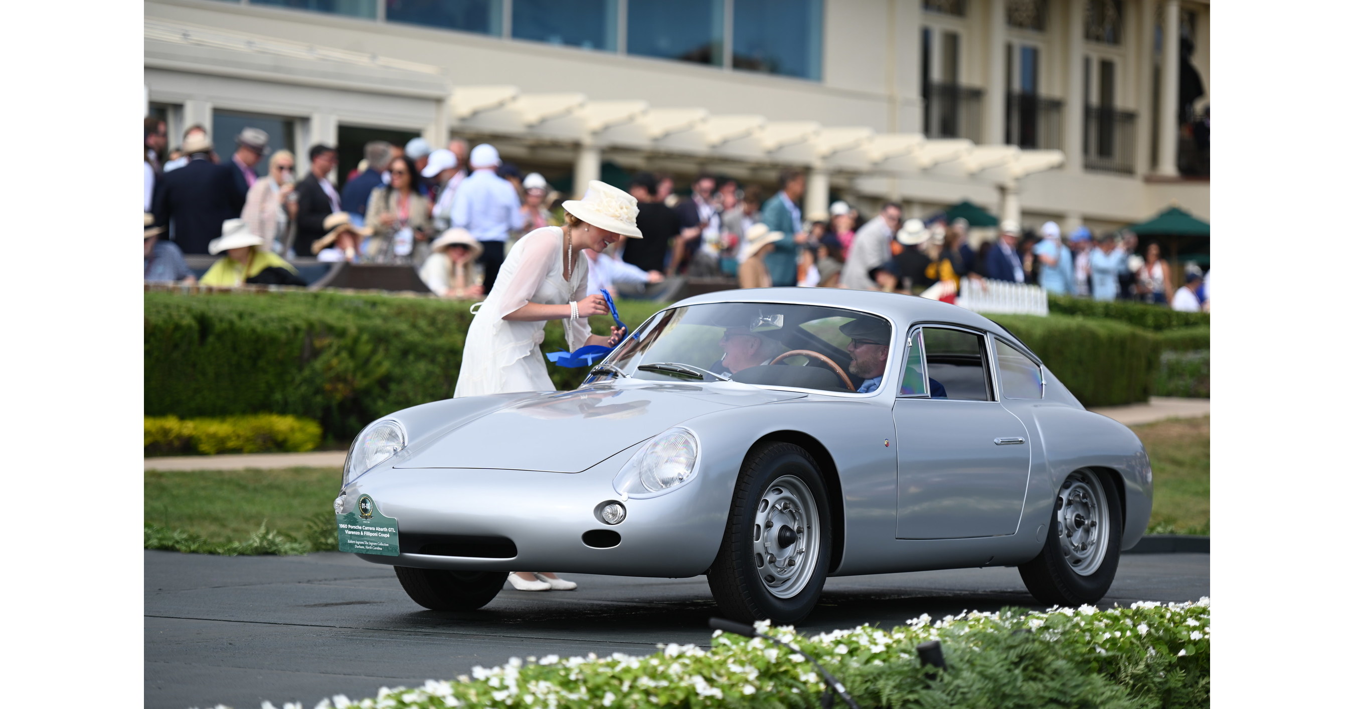 Road Scholars Places First in Class at Pebble Beach Concours d'Elegance