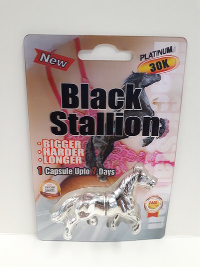 Black Stallion Platinum 30K (Groupe CNW/Santé Canada)