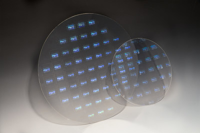300-mm and 200-mm SCHOTT RealView™ glass substrates imprinted in an EVG® HERCULES® NIL system utilizing SmartNIL® UV-NIL technology. 300-mm and 200-mm SCHOTT RealView™ glass substrates imprinted in an EVG® HERCULES® NIL system utilizing SmartNIL® UV-NIL technology.