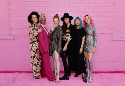 LOS ANGELES, CALIFORNIA - AUGUST 28: (L-R)  Nathalie Emmanuel, Halima Aden, Larsen Thompson, Tasya Van Ree, Margaret Zhang and Georgia May Jagger attend Pandora Street Of Loves on August 28, 2019 in Los Angeles, California. (Photo by Andrew Toth/Getty Images for Pandora) (CNW Group/Pandora Jewelry, Inc.)