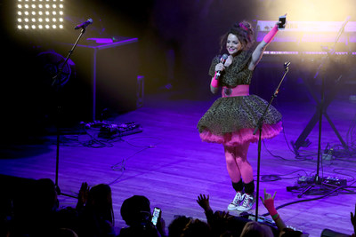 Kimberly Williams-Paisley and Storme Warren from SiriusXM's The Highway will host the third annual Dance Party to End ALZ at the Wildhorse Saloon in Nashville on Sunday, September 29, to benefit the Alzheimer's Association. Kimberly Williams-Paisley and Storme Warren from SiriusXM's The Highway will host the third annual Dance Party to End ALZ at the Wildhorse Saloon in Nashville on Sunday, September 29, to benefit the Alzheimer's Association.