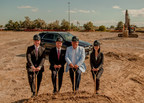 Mercedes-Benz procède à la première pelletée de terre d'une nouvelle concession à Etobicoke
