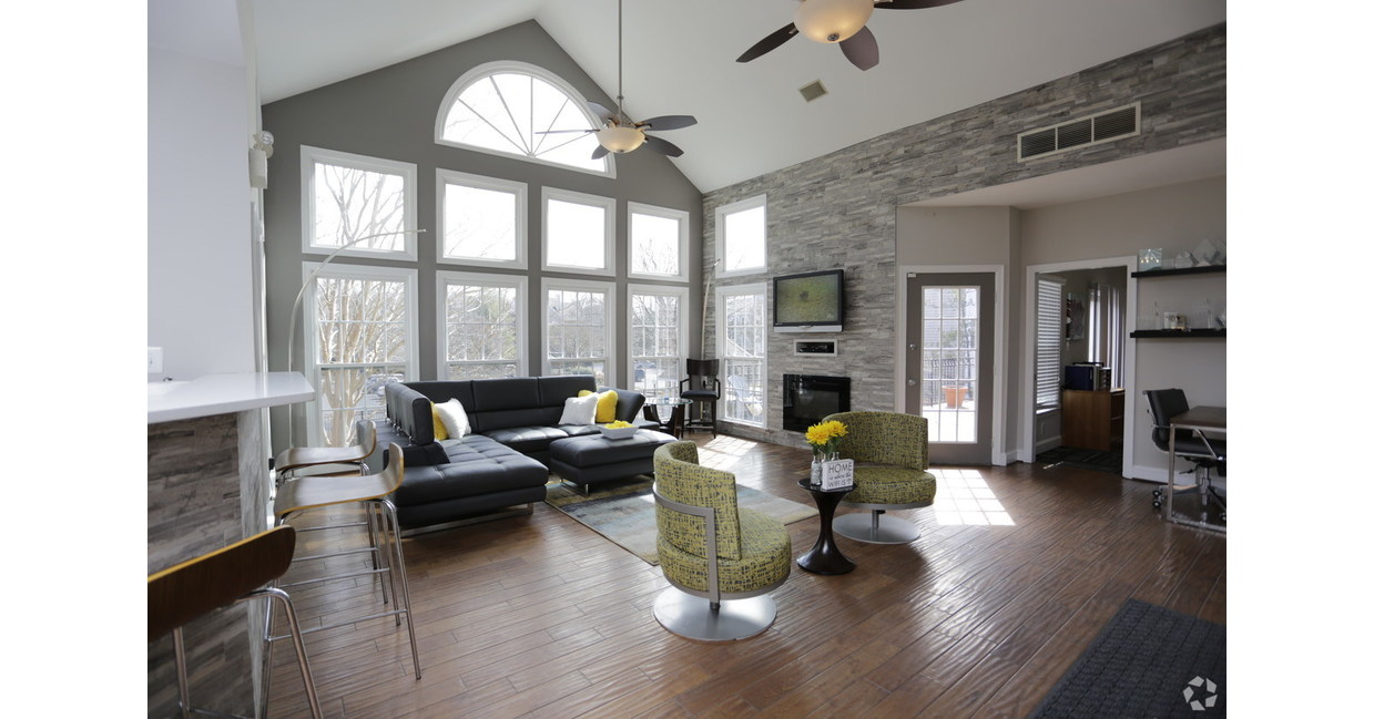 Mission Rock Residential Assumes Management of Abbotts Run Apartments