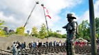 13 pompiers montréalais morts en service sont honorés à Ottawa, à l'instar de 77 autres collègues canadiens, à l'occasion de la 16e Cérémonie annuelle à la mémoire des pompiers canadiens morts dans l'exercice de leurs fonctions