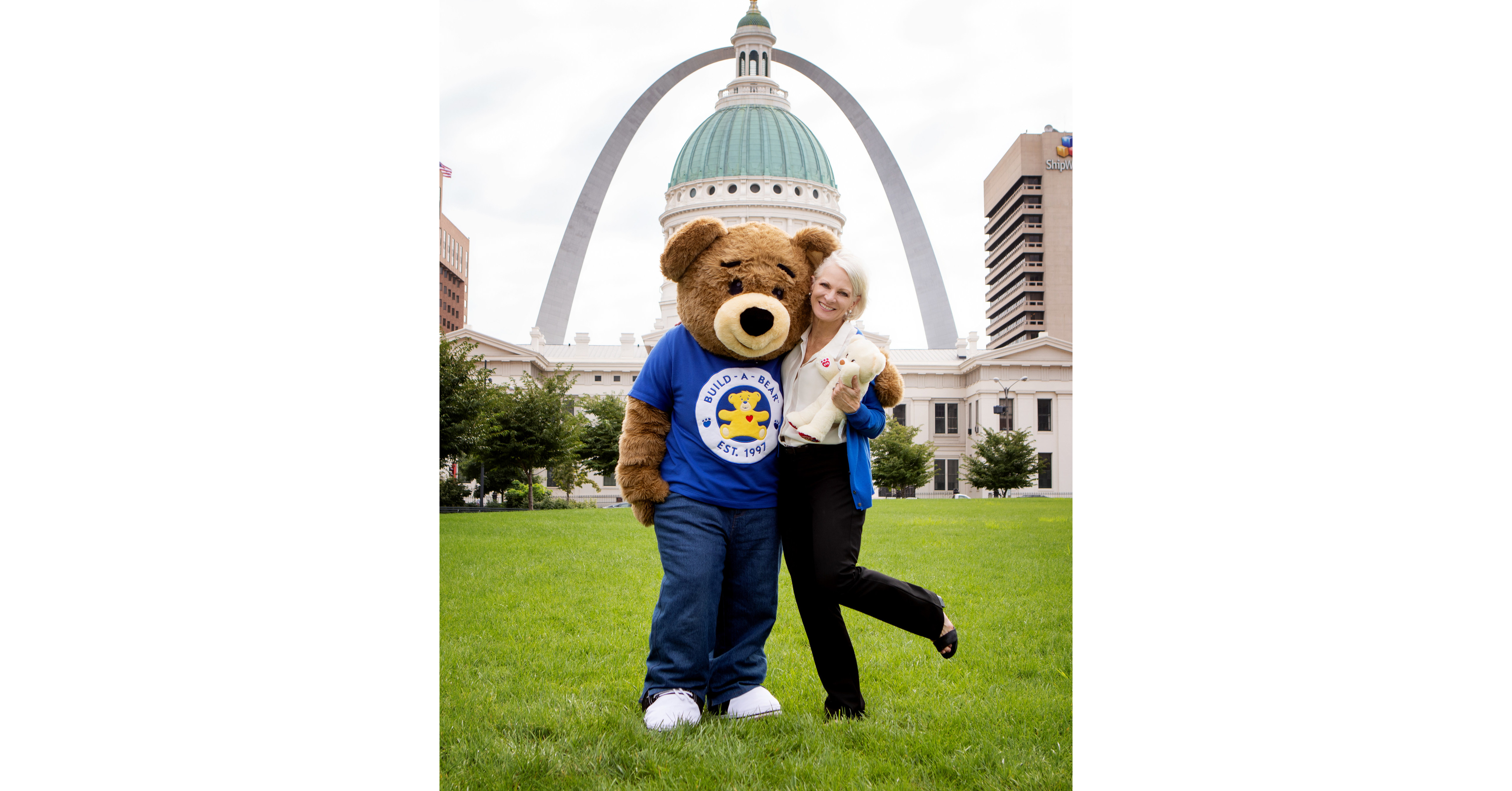 teddy bear day build a bear