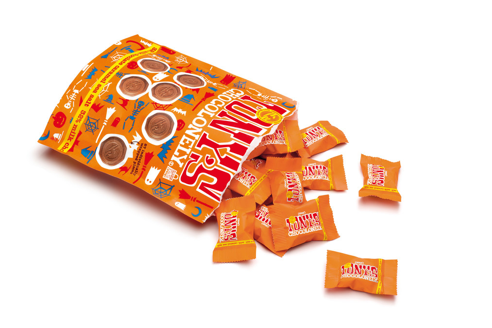 milk caramel sea salt chocolate bar - Tony's Chocolonely