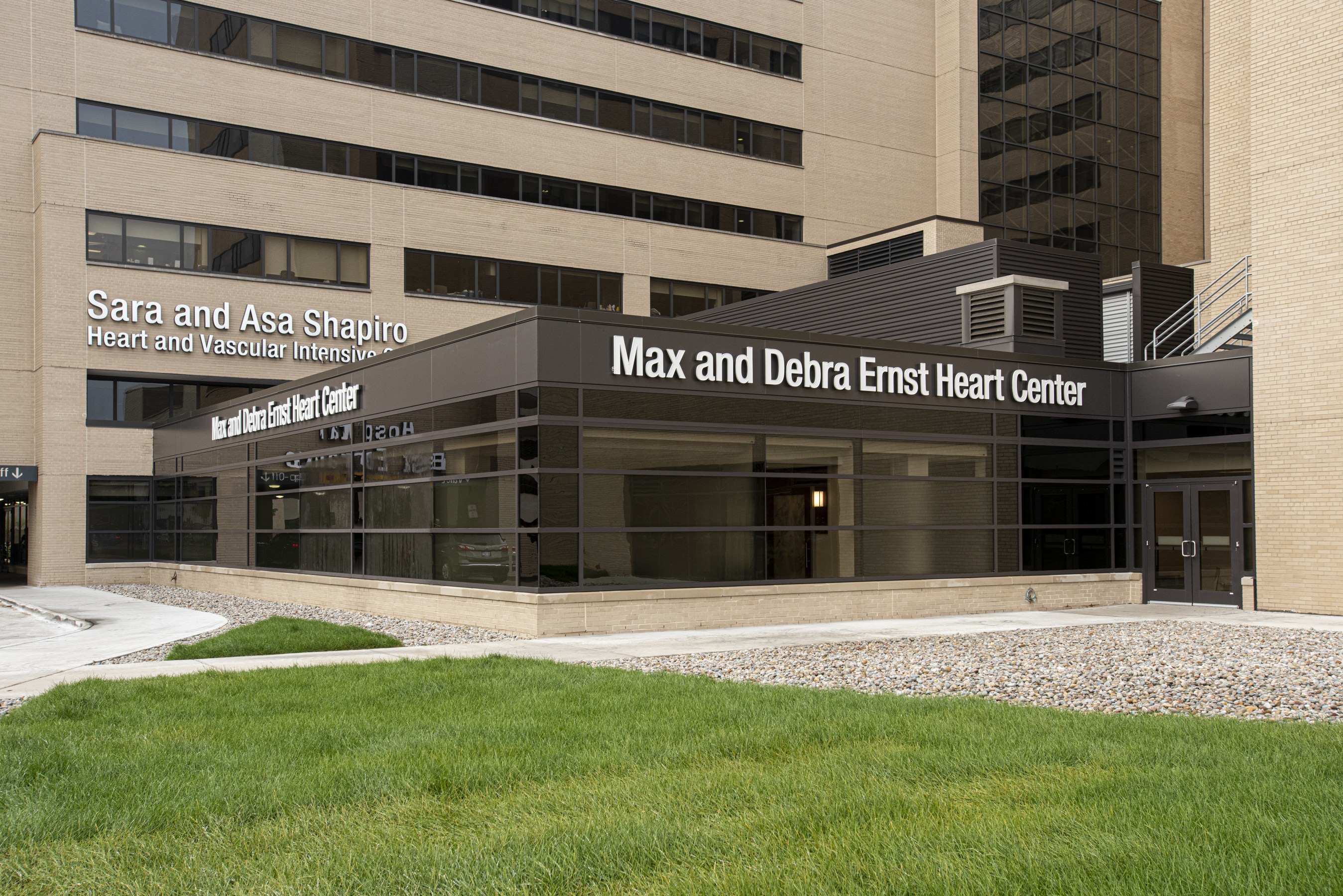 Max And Debra Ernst Heart Center Opening At Beaumont