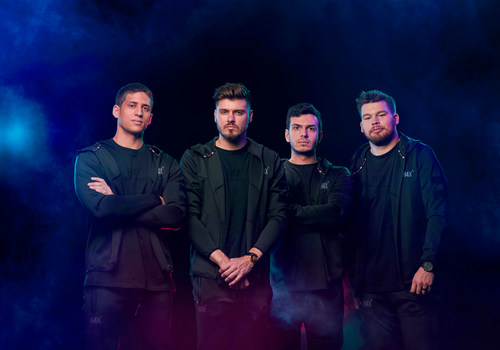 "Welcome to the new H4X roster. #H4XSummit" From left to right: Tal Aizik "Fly", Mike Labelle, Tarik Celik "Tarik" and Ian Porter "Crimsix". (CNW Group/H4X)