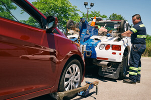 During Tow Safety Week, CAA renews the call for provincial regulation of the towing industry