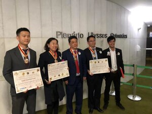 Câmara dos Deputados do Brasil celebra Dia da Imigração Chinesa. XCMG recebeu o prêmio "Soberana Ordem da Fraterna Integração Brasil China"