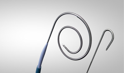 The VersaCross™ Transseptal Solution is available in Pigtail and J-tip RF wire configurations. (CNW Group/Baylis Medical Company Inc.) The VersaCross™ Transseptal Solution is available in Pigtail and J-tip RF wire configurations. (CNW Group/Baylis Medical Company Inc.)