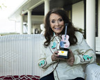 Country Music Icon Loretta Lynn Presented with Second Annual Cracker Barrel Country Legend Award