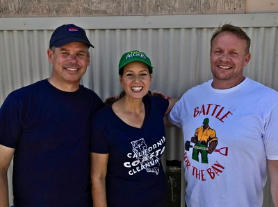 Michael Lowe of AB&I Foundry, Oakland Mayor Libby Schaaf and Bill Crotinger of Battle for the Bay